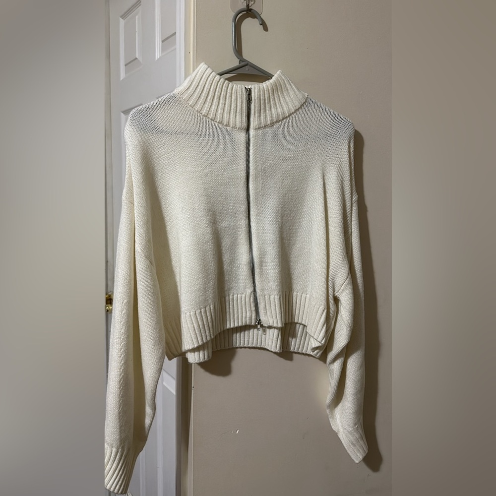 H&M sweater jacket